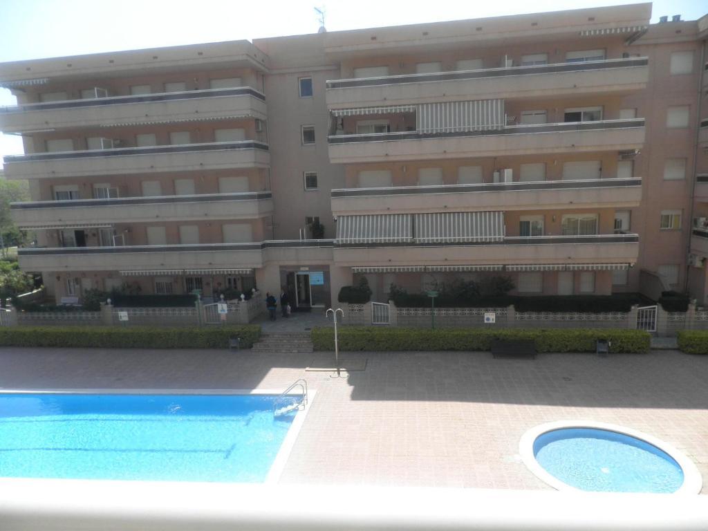 Rvhotels Apartamentos Ses Illes Blanes Ngoại thất bức ảnh